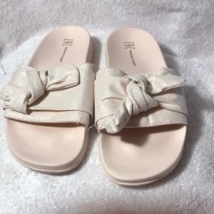 INC International Concepts Slide Slippers
